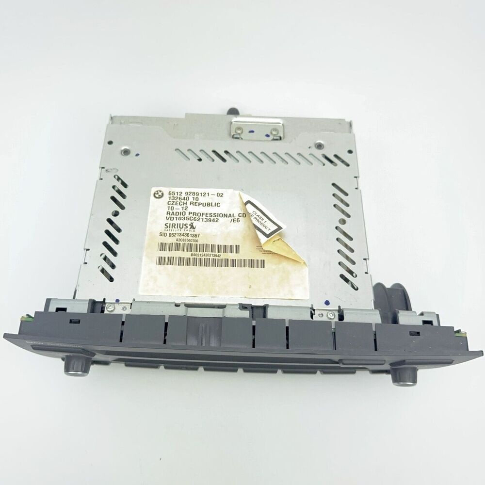 07-13 BMW E88 E90 E92 1/3 Series AM/FM Radio CD Player Receiver Head Unit OEM - Picture 2 of 5